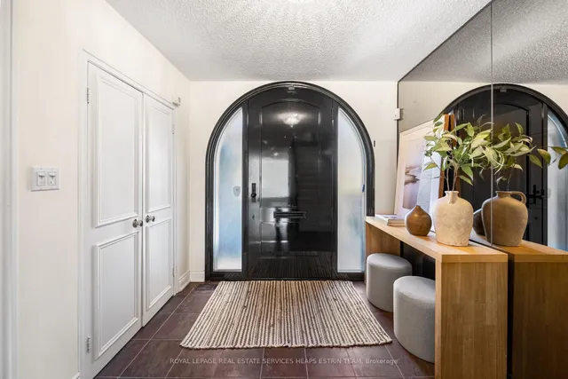 Additional image 3 of 21 Rose Park Dr