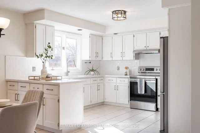 Additional image 39 of 7 Chert Ave