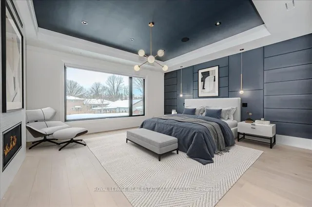 Additional image 23 of 208 Shaver Ave