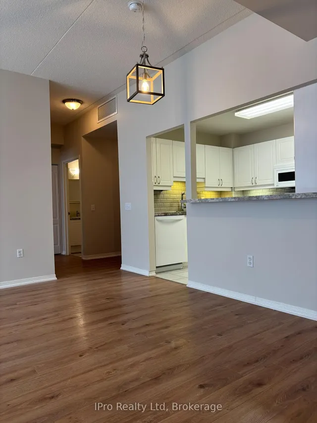 Additional image 8 of 137 Martin St Unit 107