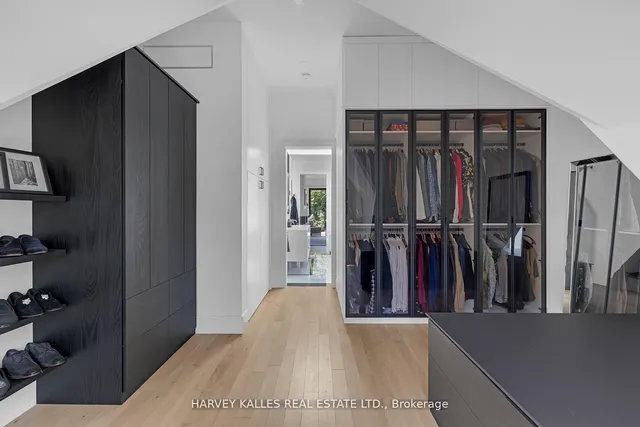 Additional image 28 of 274 Carlton St