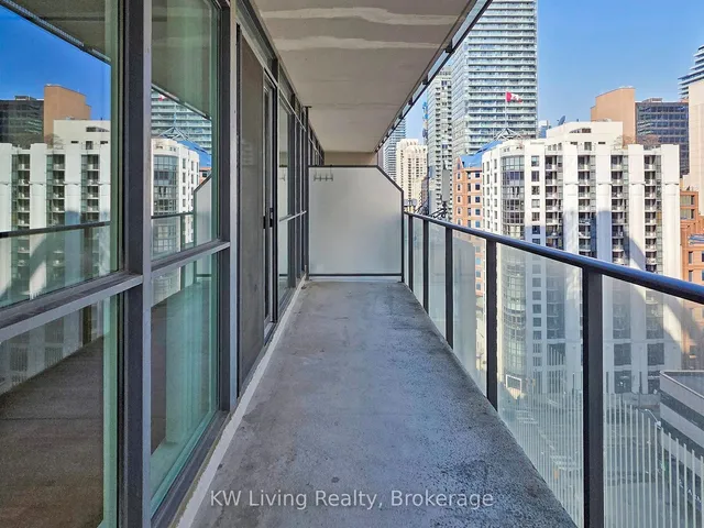 Additional image 19 of 770 Bay St Unit 1403