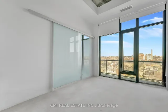 Additional image 11 of 608 Richmond St Unit 1310