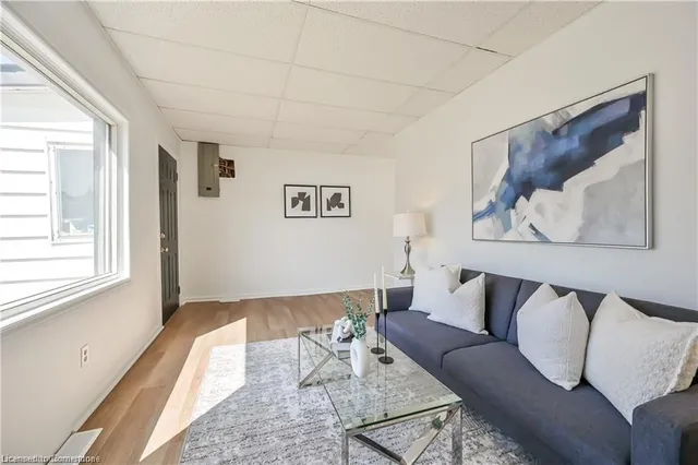 Additional image 6 of 1251 Cannon St