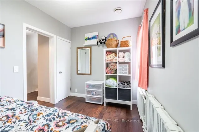 Additional image 20 of 166 Catharine St