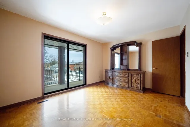 Additional image 19 of 154 Sheldon Ave Unit A