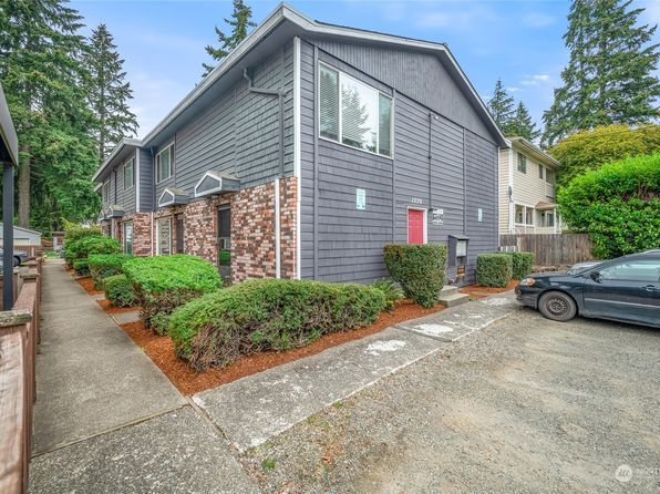 1220 N 137th Street, Seattle, WA 98133
