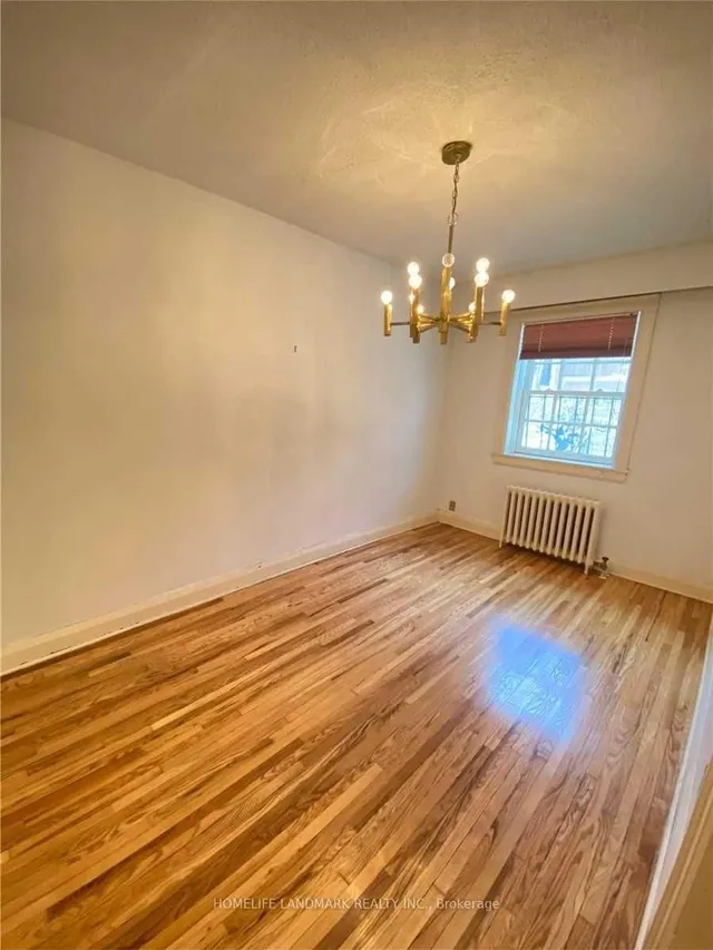 Additional image 6 of 480 Oriole Pkwy Unit 107