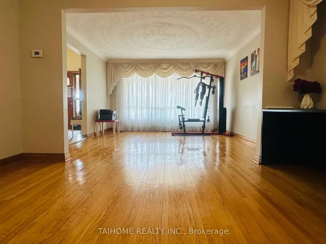 Additional image 14 of 639 Royal York Rd