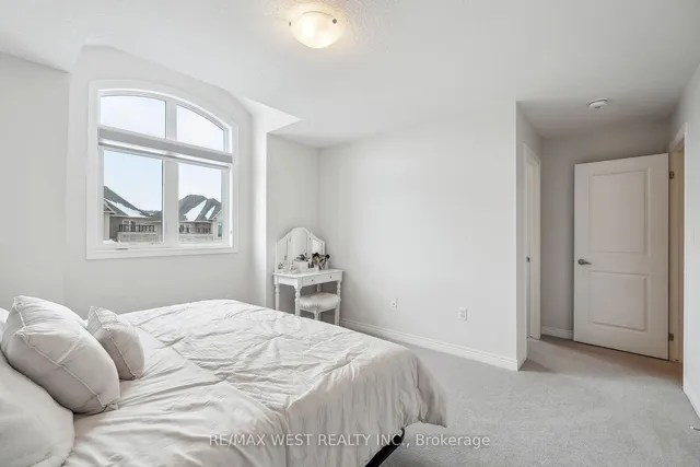 Additional image 15 of 89 Pinot Cres