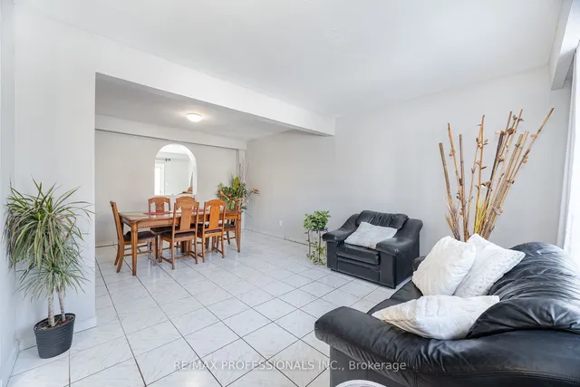 Additional image 5 of 483 Valermo Dr