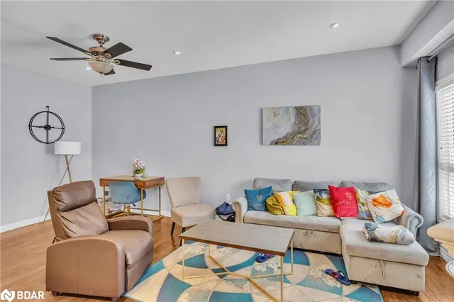 Additional image 27 of 15 Palacebeach Trail