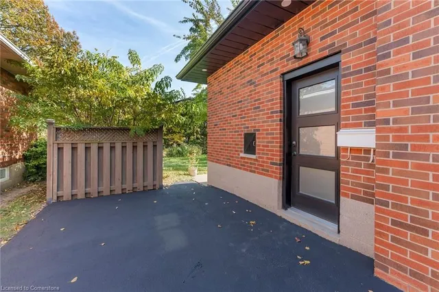 Additional image 19 of 10 Fisher Cres