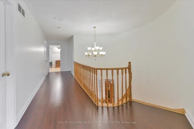 Additional image 17 of 33 Hartford Tr