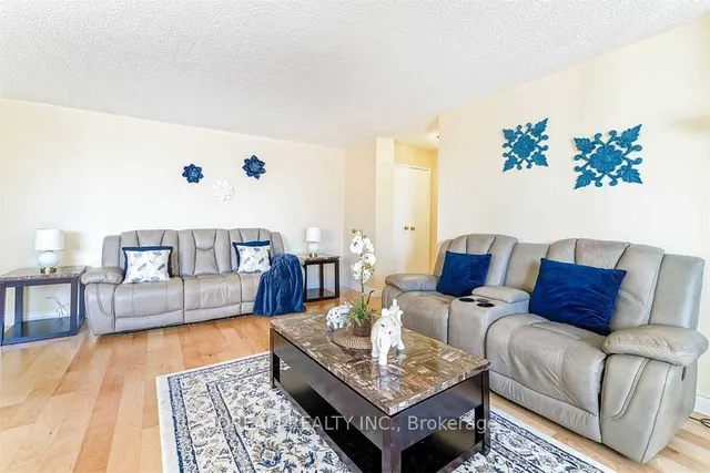 Additional image 9 of 3700 Kaneff Cres Unit 202