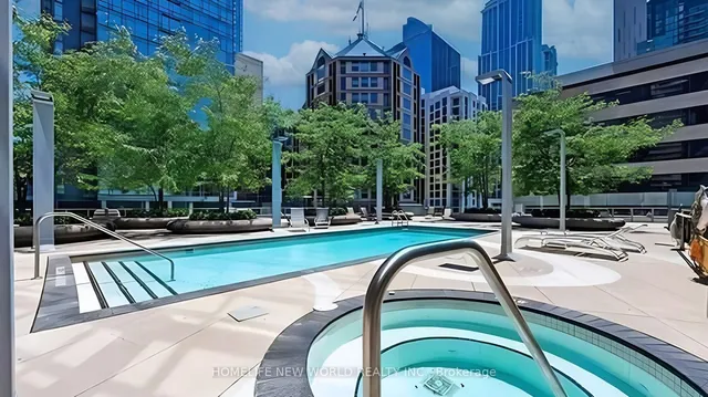 Additional image 40 of 832 Bay St Unit 2209