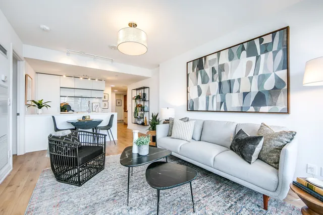 Additional image 9 of 99 Foxbar Rd Unit 1308