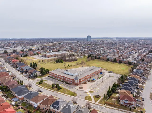 Additional image 46 of 22 Mistdale Cres