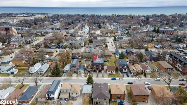 Additional image 48 of 45 Elder Ave