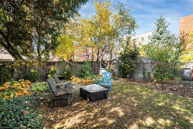 Additional image 37 of 18 Cliff Ave