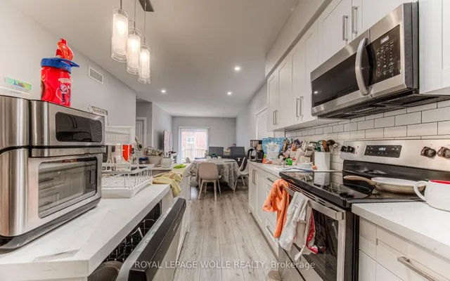 Additional image 8 of 204 Fifth Ave