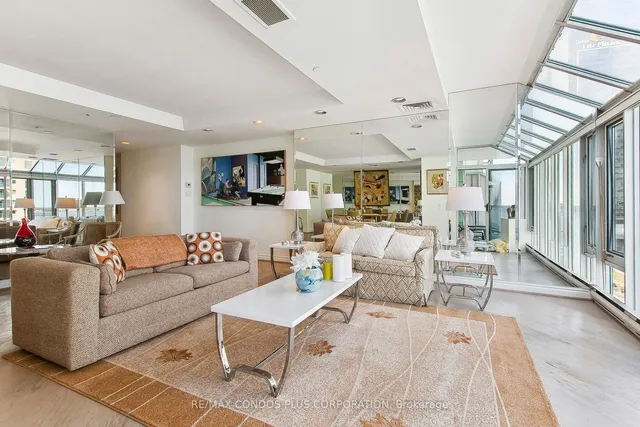 Additional image 28 of 211 Queens Quay Unit 1013