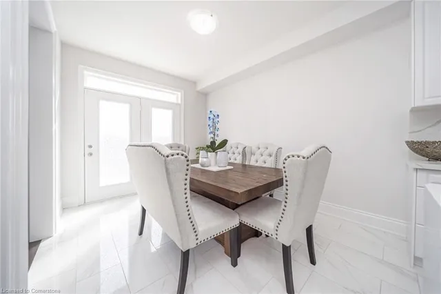 Additional image 18 of 16 Mountain Heights Pl