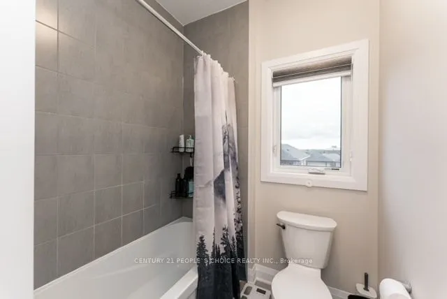 Additional image 29 of 681 Thomas Slee Dr