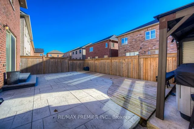 Additional image 43 of 15 Babcock St