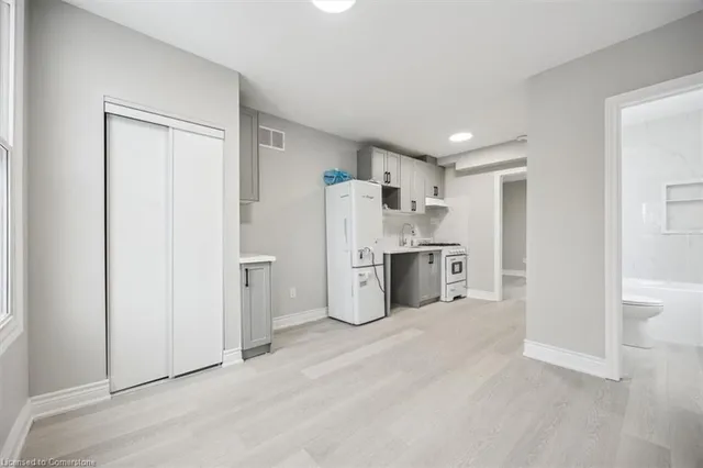 Additional image 11 of 137 West Ave