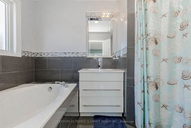 Additional image 15 of 13 Richwood Cres