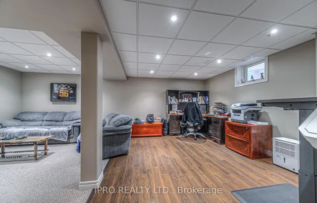 Additional image 22 of 366 Steepleridge St