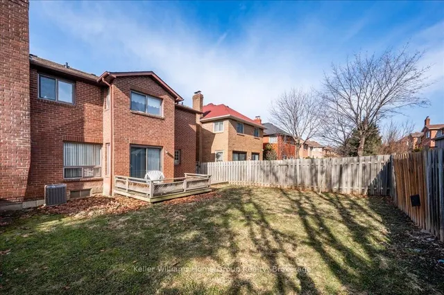 Additional image 33 of 83 Lord Simcoe Dr