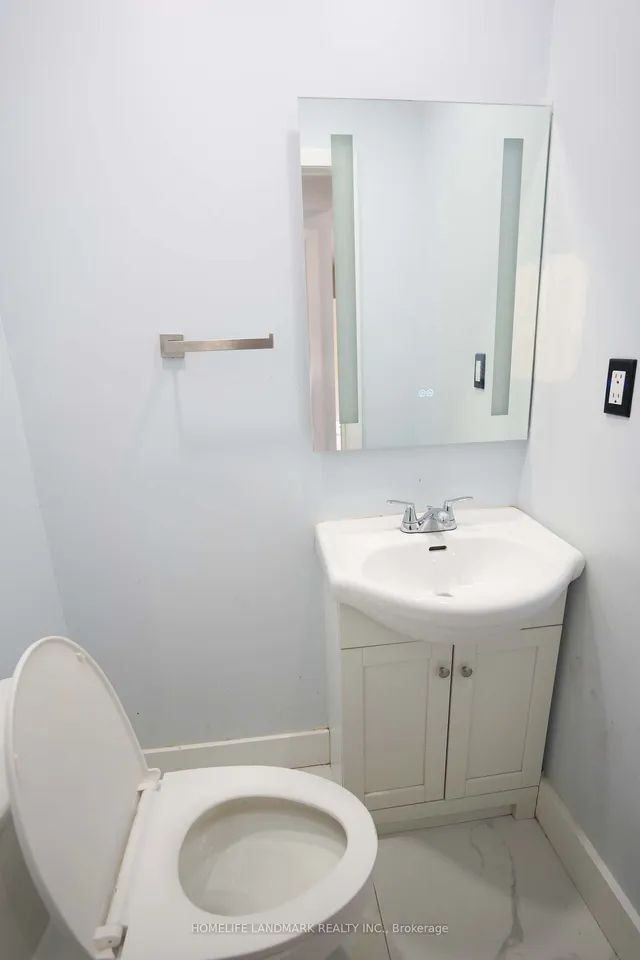 Additional image 14 of 52 Yellowstone St