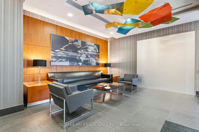 Additional image 5 of 8 Fieldway Rd Unit 303