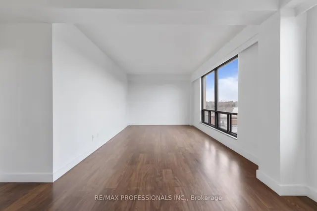 Additional image 10 of 740 Eglinton Ave Unit 404