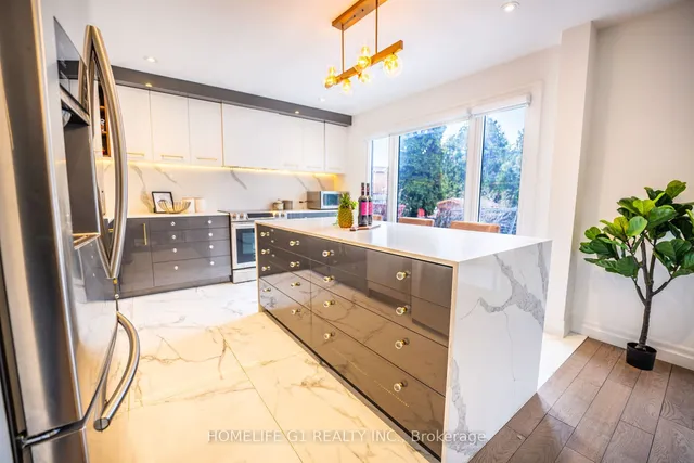 Additional image 19 of 1386 Bough Beeches Blvd