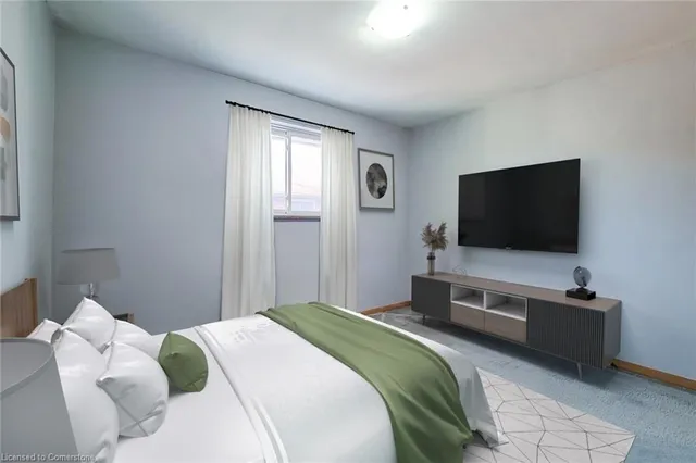 Additional image 18 of 247 Fernwood Cres