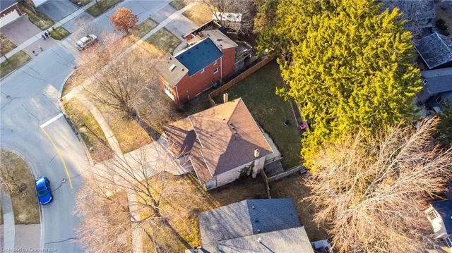 Additional image 43 of 8 Mill View St