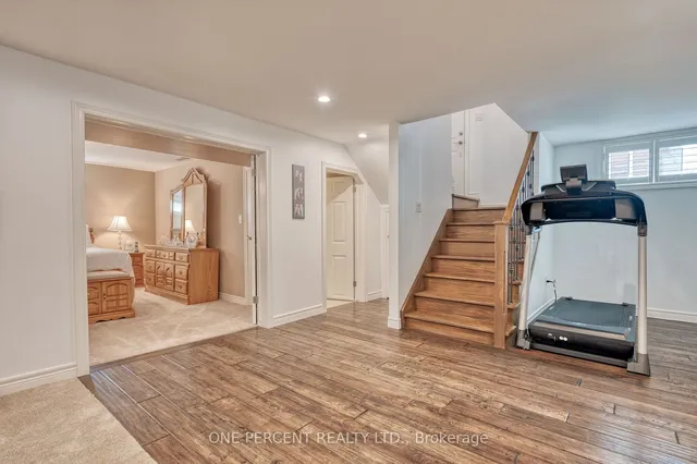 Additional image 26 of 27 Hoover Cres