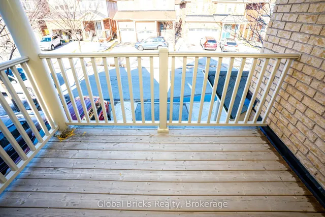 Additional image 32 of 37 Seafair Cres