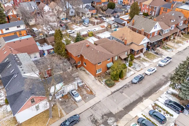 Additional image 38 of 439 KING WILLIAM St