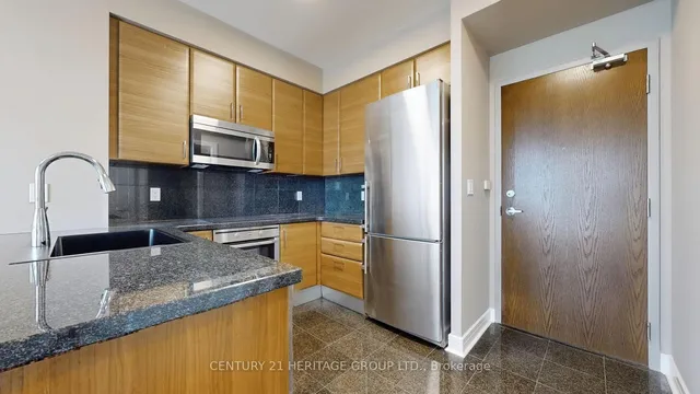 Additional image 5 of 1 Avondale Ave Unit 910