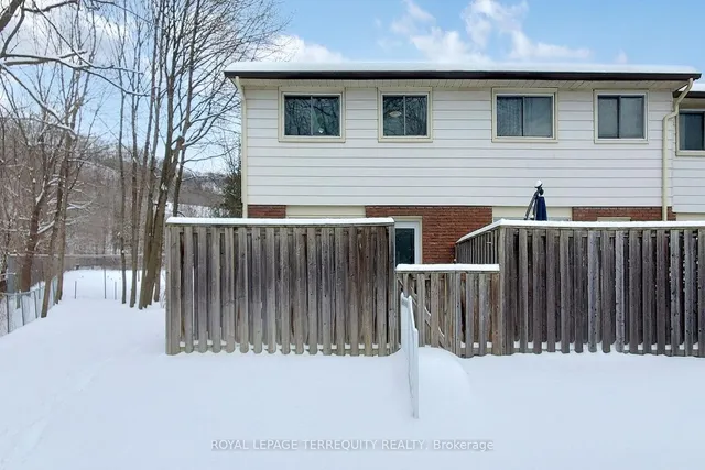 Additional image 21 of 16 Bond St Unit G