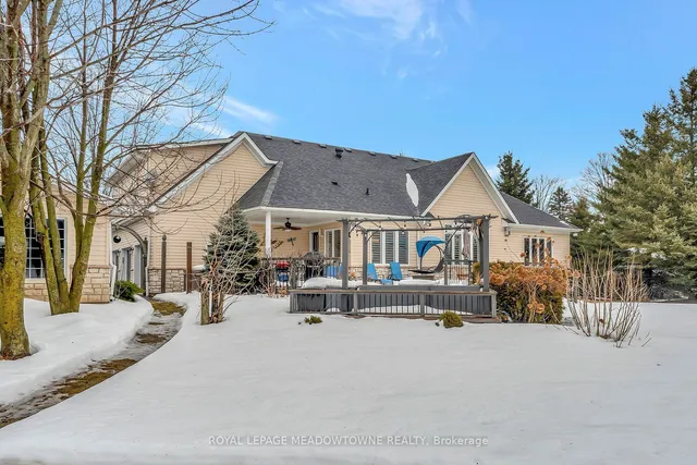 Additional image 40 of 128 Carlisle Rd