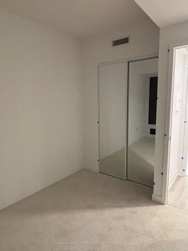 Additional image 11 of 238 Simcoe St Unit 3506