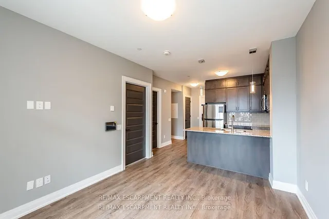 Additional image 16 of 50 Kaitting Tr Unit 303