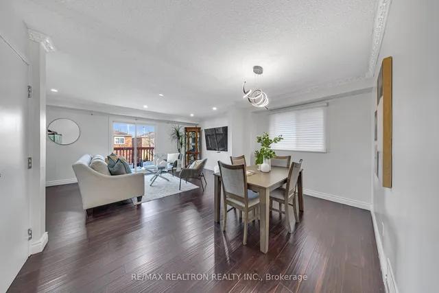 Additional image 18 of 75 Grayson Cres