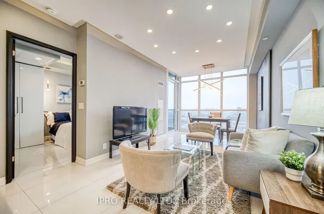 Additional image 13 of 1 Valhalla Inn Rd Unit 2008