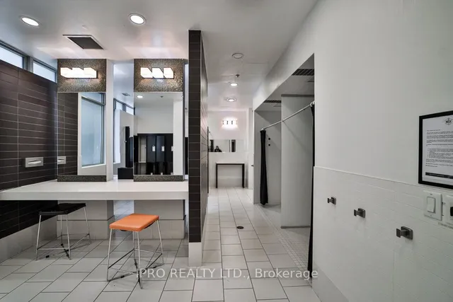 Additional image 18 of 375 King St Unit 701